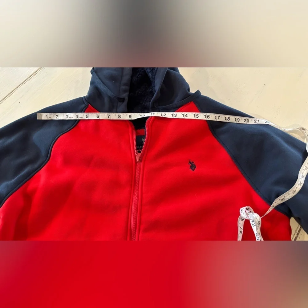 U.S. Polo Assn. Red and Blue Zip Up Sweater NWOT SZ L